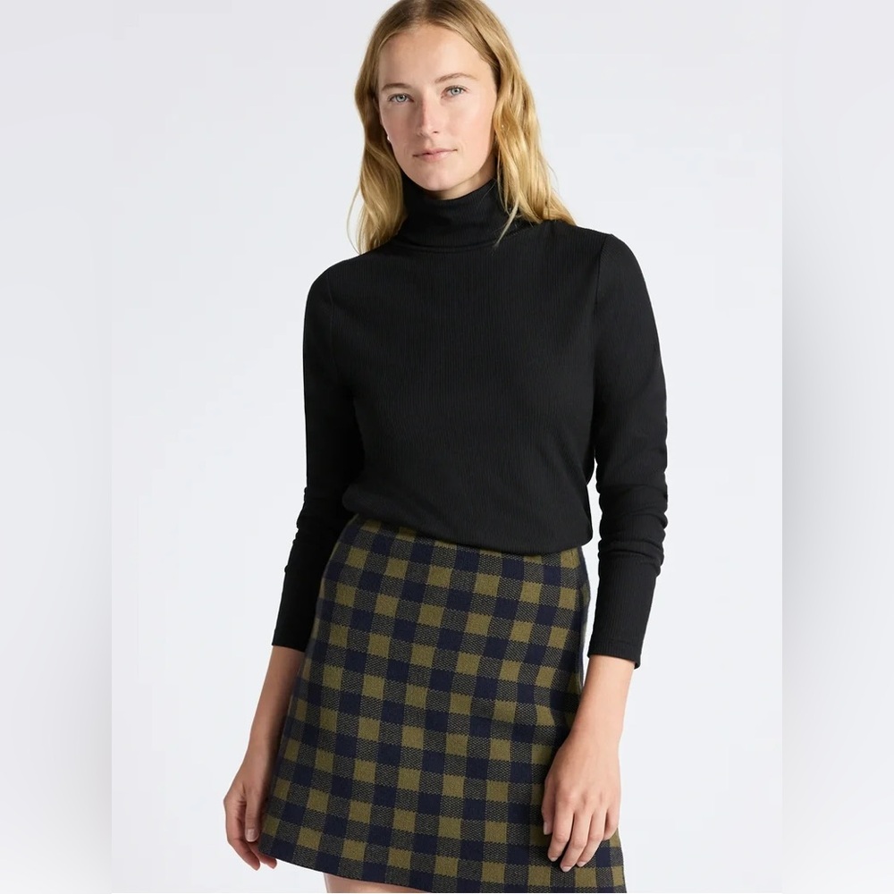 🎉NWT🎉 Green and Black Checkered Skirt